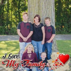 Meet your Posher, Alicia